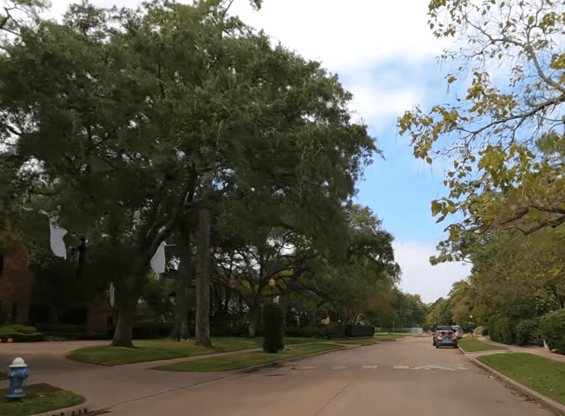 Your Home Sold Guaranteed Realty - Chris Schmidt Team can help you find River Oaks homes for sale.